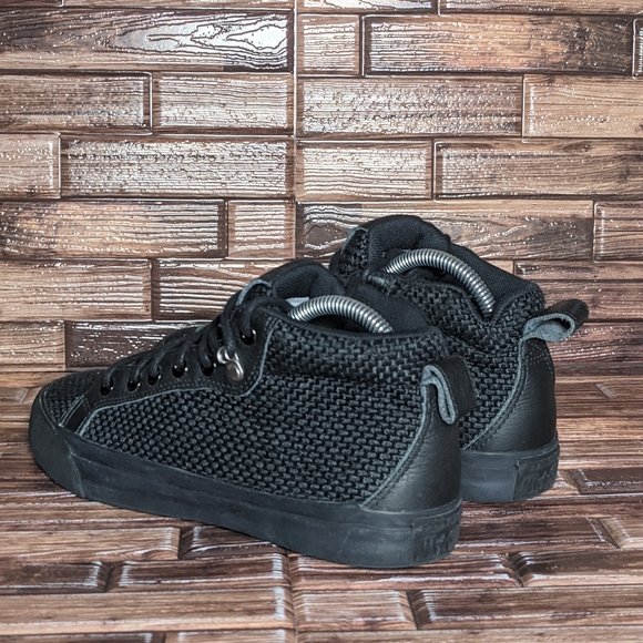 Converse All Star Chuck Fulton - Women's 8 - Picture 7 of 10